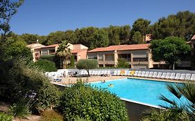 Odalys Le Vallon Du Roy Sanary-sur-mer 3*